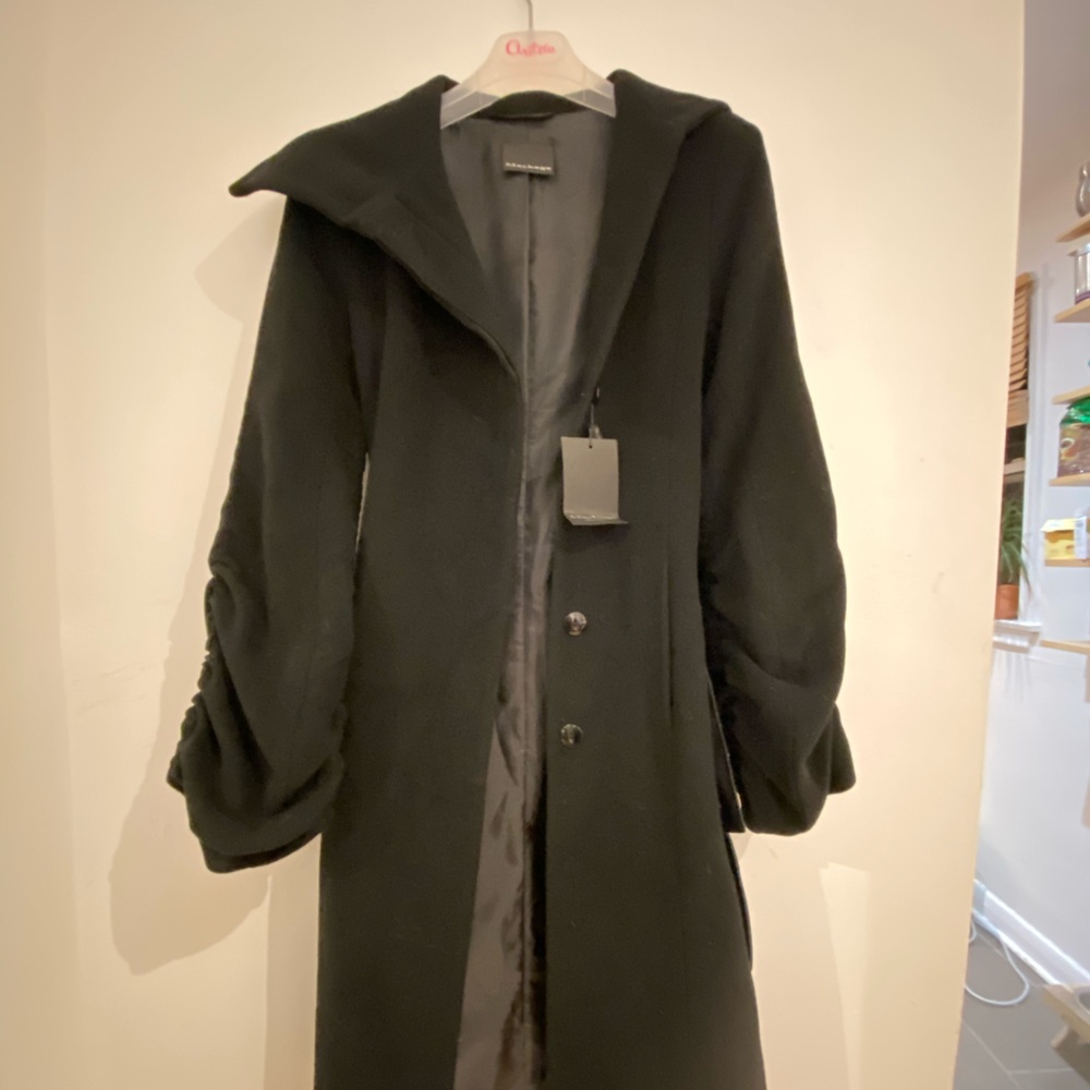 Mackage wool Coat. Brand new. Unique style.